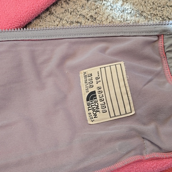 The North Face Pink Fleece Jacket EUC Girls Size XL/18 - Picture 8 of 10